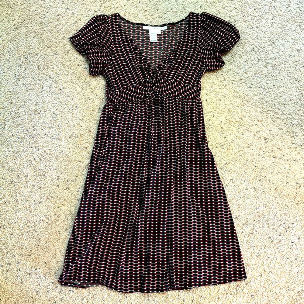 Knee Length Dress Black Red Max Studio